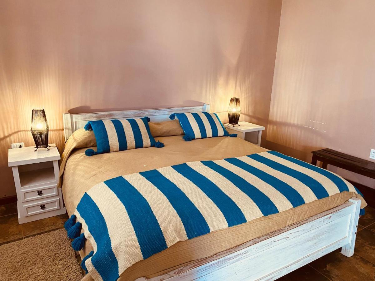 Hostal Katari San Pedro De Atacama Esterno foto