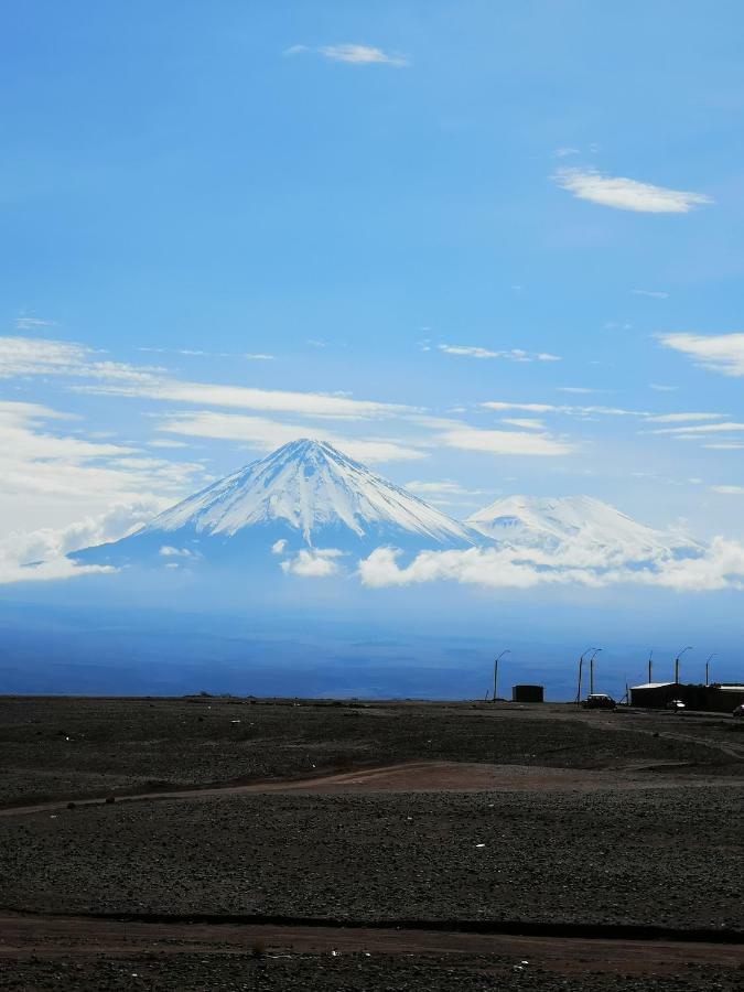 Hostal Katari San Pedro De Atacama Esterno foto